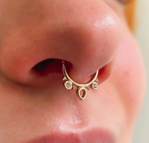 Lillian Seamless Ring